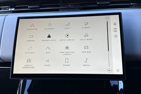 34 of 37 for LAND ROVER RANGE ROVER SPORT 3.0 D300 Dynamic SE 5dr Auto