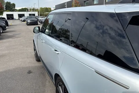 34 of 49 for LAND ROVER RANGE ROVER 3.0 D300 HSE 4dr Auto