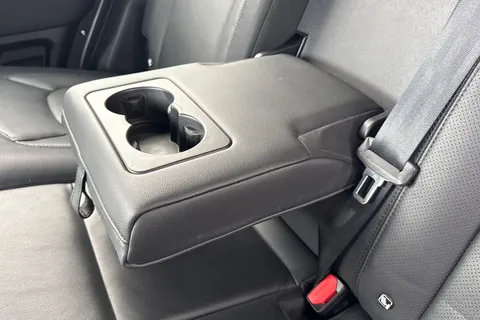 KW73XEX Land Rover Defender 110 3.0 D300 110 X-Dynamic SE 5dr Thumbnail #36