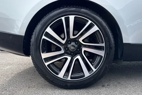 38 of 49 for LAND ROVER RANGE ROVER 3.0 D300 HSE 4dr Auto