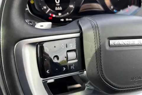 41 of 49 for LAND ROVER RANGE ROVER 3.0 D300 HSE 4dr Auto