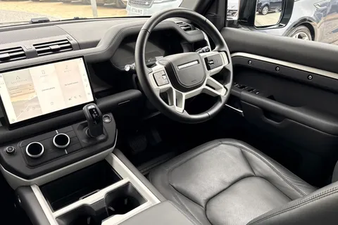 KK24LFH Land Rover Defender 110 2.0 P300e X-Dynamic HSE 5dr Thumbnail #42