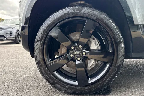 KW73XEX Land Rover Defender 110 3.0 D300 110 X-Dynamic SE 5dr Thumbnail #40