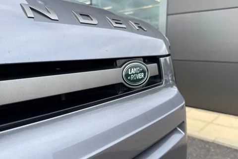 KW73XEX Land Rover Defender 110 3.0 D300 110 X-Dynamic SE 5dr Thumbnail #42