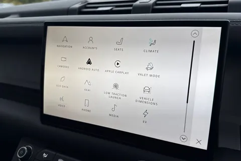 KK24LFH Land Rover Defender 110 2.0 P300e X-Dynamic HSE 5dr Thumbnail #47