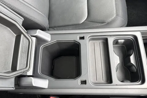 KW73XEX Land Rover Defender 110 3.0 D300 110 X-Dynamic SE 5dr Thumbnail #48