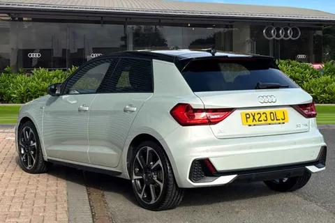 PX23OLJ Audi A1 Black Edition 30 TFSI 110 PS S tronic Thumbnail #3
