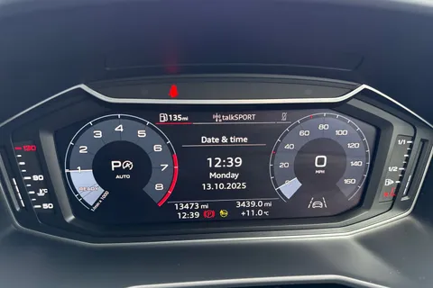 PX23OLJ Audi A1 Black Edition 30 TFSI 110 PS S tronic Thumbnail #43