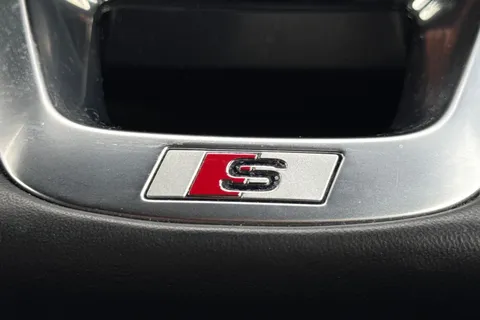 36 of 66 for AUDI Q5 SQ5 TDI Quattro 5dr Tiptronic