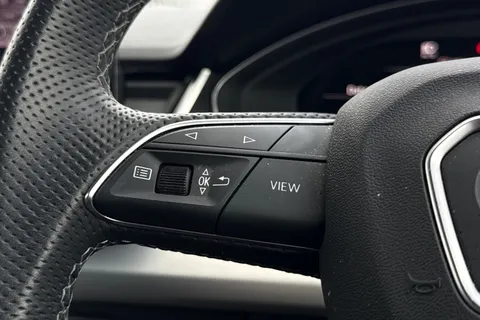 38 of 66 for AUDI Q5 SQ5 TDI Quattro 5dr Tiptronic