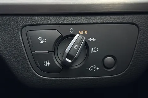 40 of 66 for AUDI Q5 SQ5 TDI Quattro 5dr Tiptronic