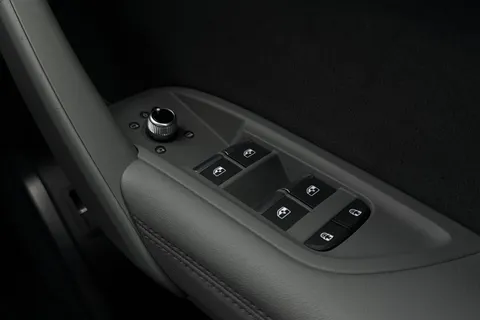 41 of 66 for AUDI Q5 SQ5 TDI Quattro 5dr Tiptronic