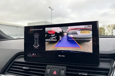 56 of 66 for AUDI Q5 SQ5 TDI Quattro 5dr Tiptronic