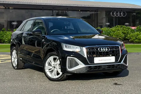 PX22XZK Audi Q2 S line 35 TFSI 150 PS 6-speed Thumbnail #2