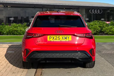 PX25XMY Audi A3 Black Edition 35 TFSI 150 PS S tronic Thumbnail #5