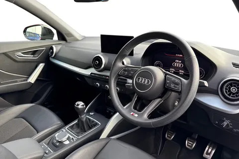 PX22XZK Audi Q2 S line 35 TFSI 150 PS 6-speed Thumbnail #8