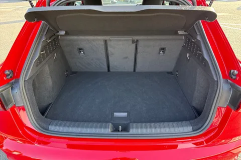 PX25XMY Audi A3 Black Edition 35 TFSI 150 PS S tronic Thumbnail #11