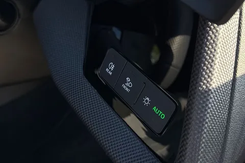 PX25XMY Audi A3 Black Edition 35 TFSI 150 PS S tronic Thumbnail #47