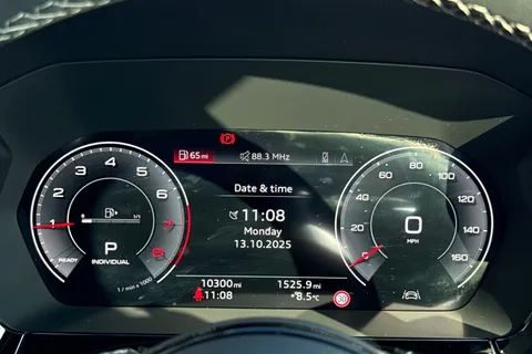 PX25XMY Audi A3 Black Edition 35 TFSI 150 PS S tronic Thumbnail #57