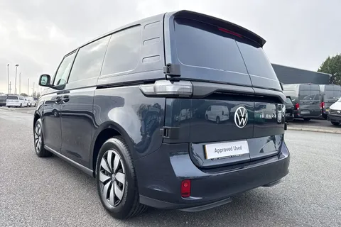 7 of 57 for Volkswagen Cargo Commerce SWB 286 PS 77 kWh - Delivery Mileage