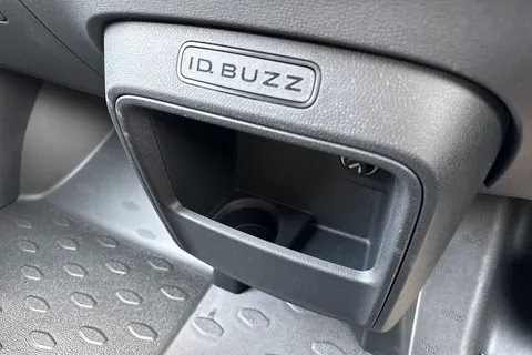 22 of 57 for Volkswagen Cargo Commerce SWB 286 PS 77 kWh - Delivery Mileage