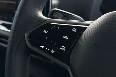 37 of 57 for Volkswagen Cargo Commerce SWB 286 PS 77 kWh - Delivery Mileage