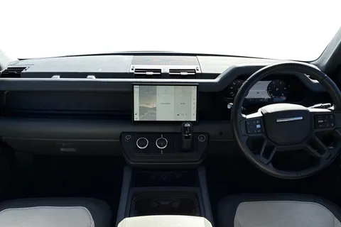 KP24AXJ Land Rover Defender 90 3.0 D250 90 X-Dynamic HSE 3dr Thumbnail #10