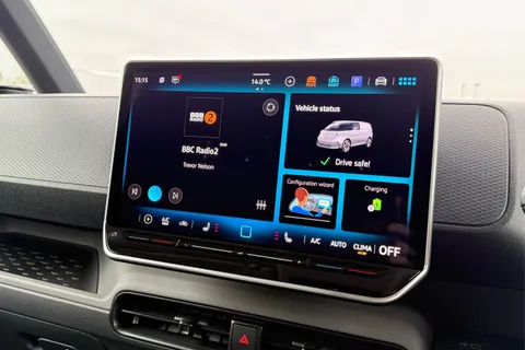 16 of 55 for Volkswagen Cargo Commerce SWB 286 PS 77 kWh - Delivery Mileage