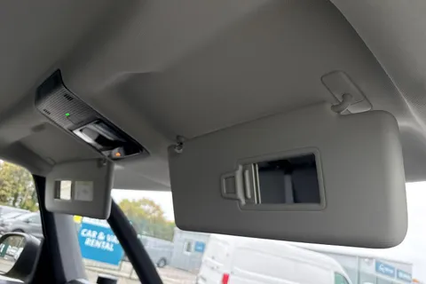 43 of 55 for Volkswagen Cargo Commerce SWB 286 PS 77 kWh - Delivery Mileage