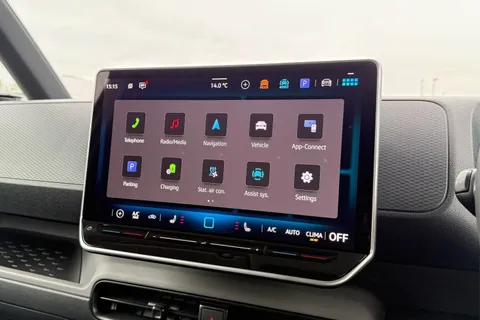 44 of 55 for Volkswagen Cargo Commerce SWB 286 PS 77 kWh - Delivery Mileage