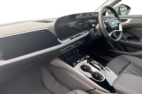  Audi A6 Saloon 2.0 e-hybrid 25.9kWh Sport S Tronic quattro Euro 6 (s/s) 4dr Thumbnail #15