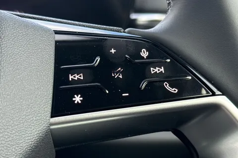  Audi A6 Saloon 2.0 e-hybrid 25.9kWh Sport S Tronic quattro Euro 6 (s/s) 4dr Thumbnail #38