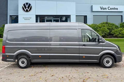 PN75MWZ Volkswagen Crafter CR35 Panel van Commerce LWB 140 PS 2.0 TDI 6sp Manual FWD Thumbnail #5