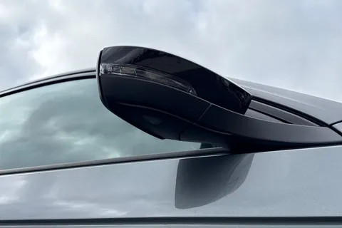 26 of 50 for VOLKSWAGEN T-ROC 1.5 TSI EVO Black Edition 5dr DSG