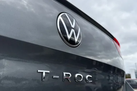 29 of 50 for VOLKSWAGEN T-ROC 1.5 TSI EVO Black Edition 5dr DSG