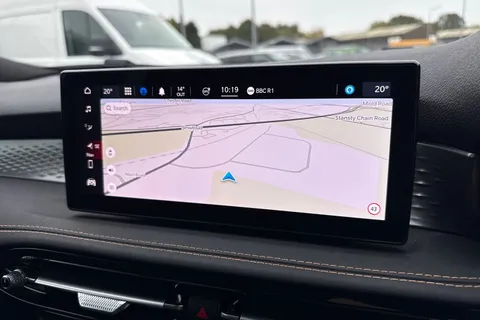 SV73GHJ Alfa Romeo Tonale 1.3 VGT 15.5kWh Ti Auto Q4 AWD Euro 6 5dr Thumbnail #18