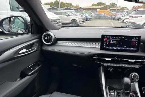 SV73GHJ Alfa Romeo Tonale 1.3 VGT 15.5kWh Ti Auto Q4 AWD Euro 6 5dr Thumbnail #21