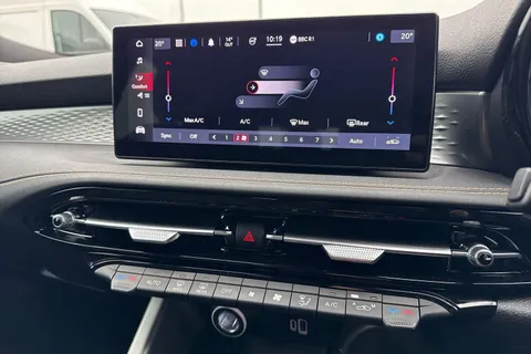 SV73GHJ Alfa Romeo Tonale 1.3 VGT 15.5kWh Ti Auto Q4 AWD Euro 6 5dr Thumbnail #23