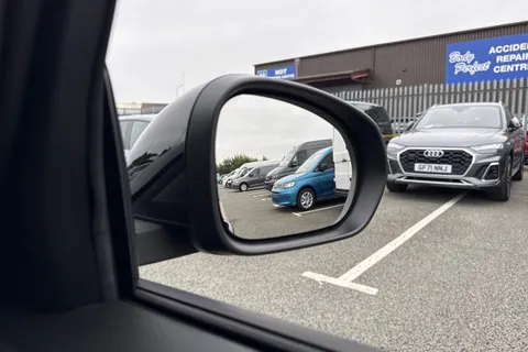 SV73GHJ Alfa Romeo Tonale 1.3 VGT 15.5kWh Ti Auto Q4 AWD Euro 6 5dr Thumbnail #40