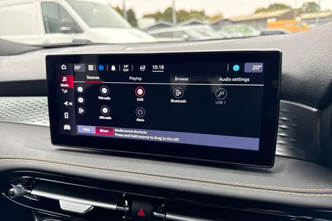 SV73GHJ Alfa Romeo Tonale 1.3 VGT 15.5kWh Ti Auto Q4 AWD Euro 6 5dr Thumbnail #50