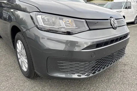 CX75KHA Volkswagen Caddy Maxi 2.0 TDI 102PS Commerce Pro Van [Tech Pack] Thumbnail #9
