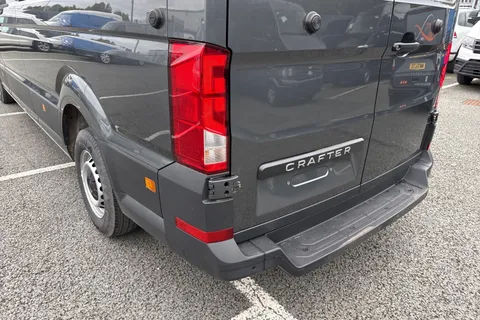 CX75HWC Volkswagen Crafter 2.0 TDI 140PS Commerce Plus High Roof Van Thumbnail #8