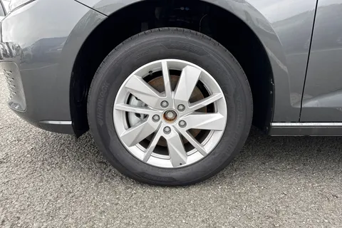 CX75KHA Volkswagen Caddy Maxi 2.0 TDI 102PS Commerce Pro Van [Tech Pack] Thumbnail #10