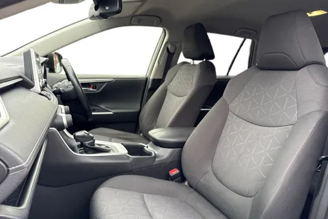 BF72NZB Toyota Rav4 2.5 VVT-h Icon CVT Euro 6 (s/s) 5dr Thumbnail #11