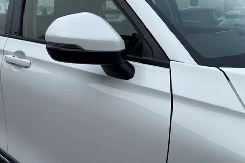 RE74VDZ Honda HR-V 1.5 eHEV Advance 5dr CVT Thumbnail #12