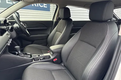 RE74VDZ Honda HR-V 1.5 eHEV Advance 5dr CVT Thumbnail #34