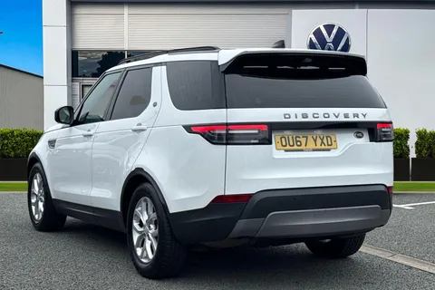 2 of 62 for LAND ROVER DISCOVERY 3.0 TD6 SE 5dr Auto