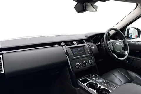 15 of 62 for LAND ROVER DISCOVERY 3.0 TD6 SE 5dr Auto