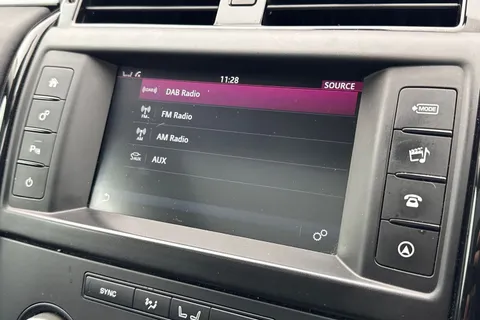 54 of 62 for LAND ROVER DISCOVERY 3.0 TD6 SE 5dr Auto