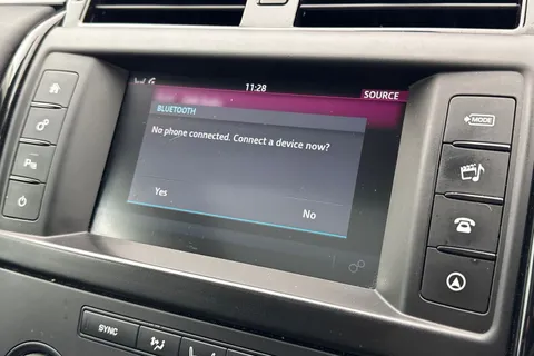 55 of 62 for LAND ROVER DISCOVERY 3.0 TD6 SE 5dr Auto